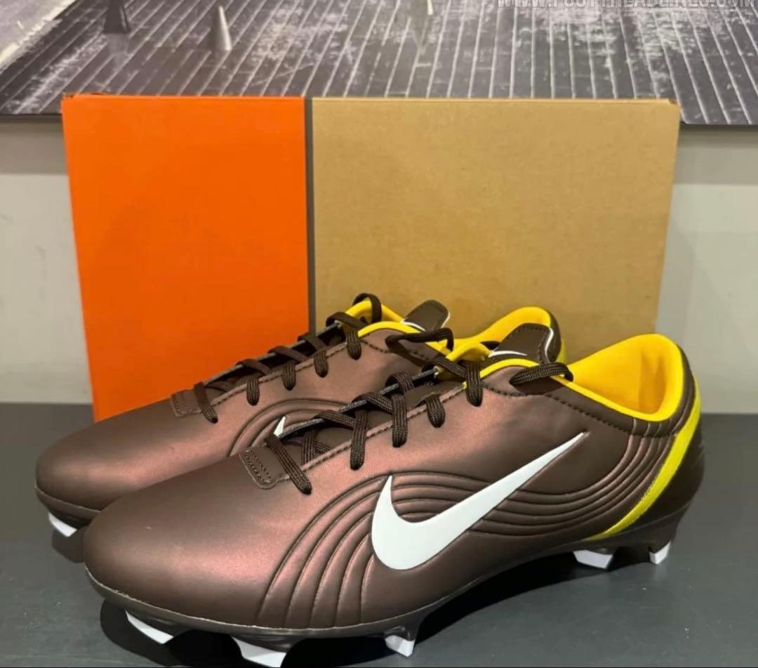 ナイキ マーキュリアル ヴェイパー 1 RGN SE 26.5cm