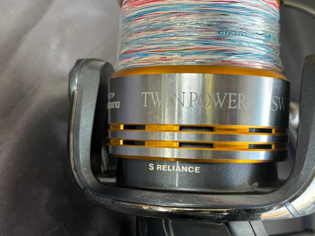 ツインパワー SW8000PG スピニングリール PE３号（300ｍ）付