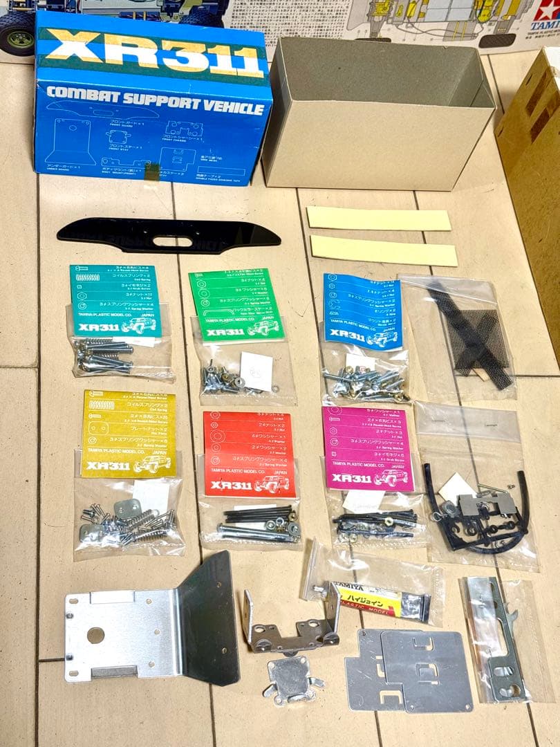 イ*レ様 【当時物 未組立】タミヤ XR311コンバットバギー 程度上 ★期間限