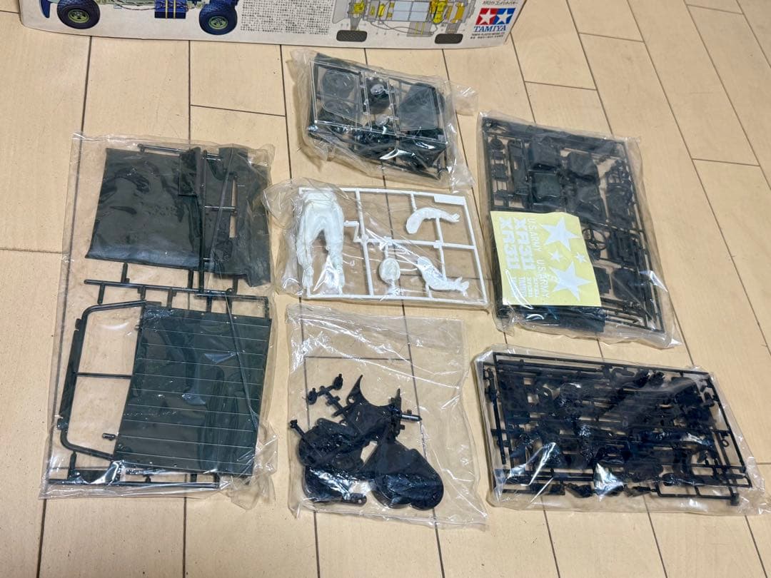 イ*レ様 【当時物 未組立】タミヤ XR311コンバットバギー 程度上 ★期間限