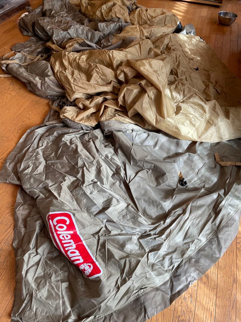 Coleman/RoundScreen 2-Room オリーブ/コヨーテ