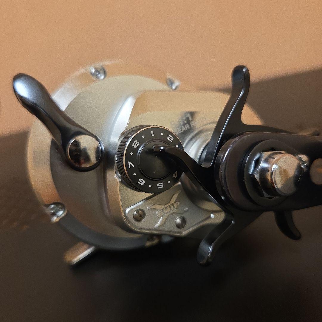 シマノ(SHIMANO) オシアジガー1500PG右ハンドル箱なし