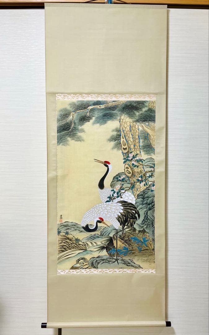 【絹本】肉筆掛け軸花鳥画　細筆画「鶴と松」美術品　和室　茶室　吉祥　長寿　縁起物