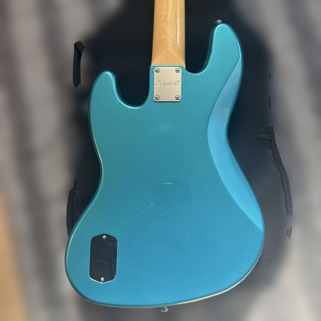 SQUIER 5弦ベース　美品
