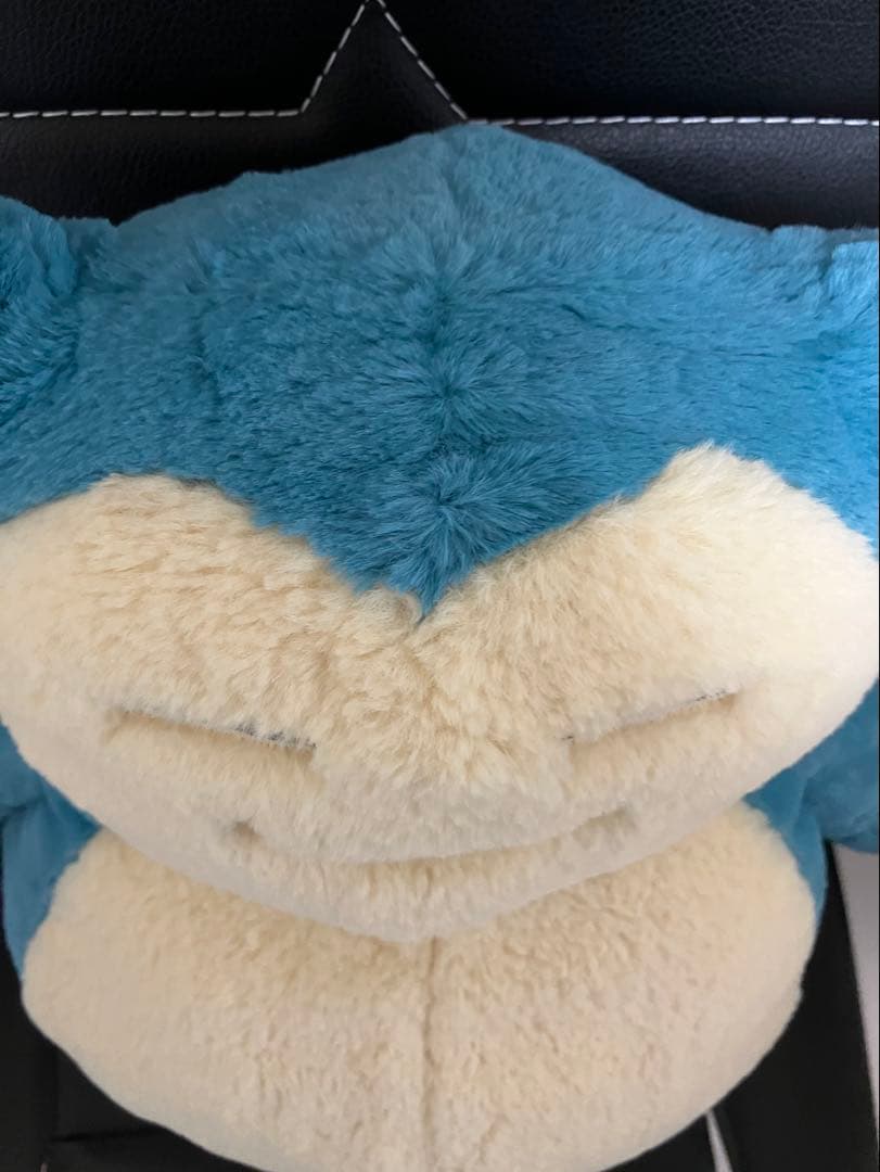 ふわふわ抱きぬいぐるみ カビゴン