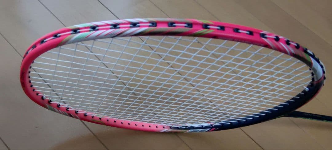 エアロナット 7000 i バドミントンラケット ピンク/黒