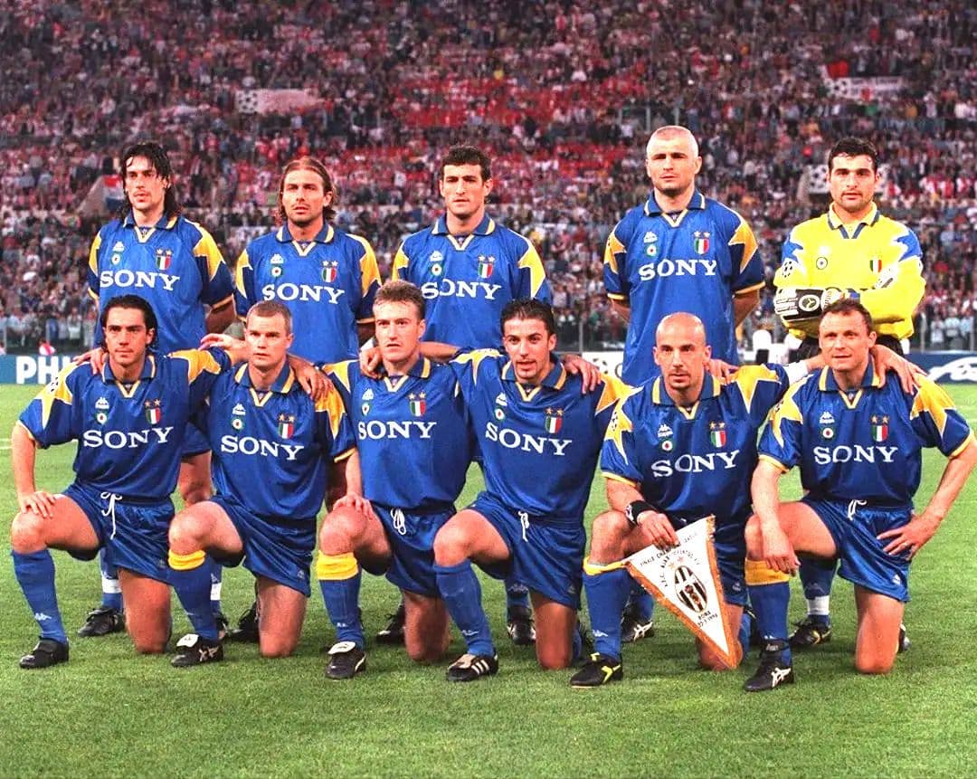 【匿名配送】【入手困難】ユベントス　青　黄　DEL PIERO　away