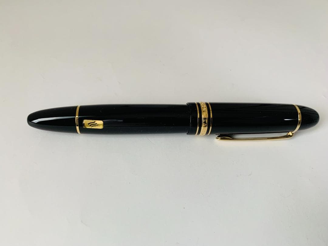 モンブラン  マイスターシュテュック 149 カリグラフィー カーブドニブ