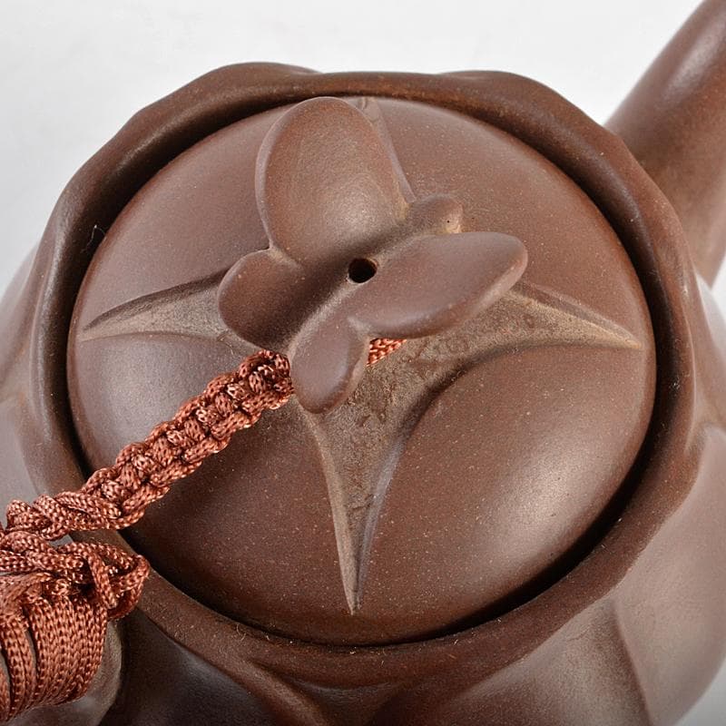 中国　紫砂　朱泥　花形　蝶摘　急須　茶壷　在銘　M　R5878