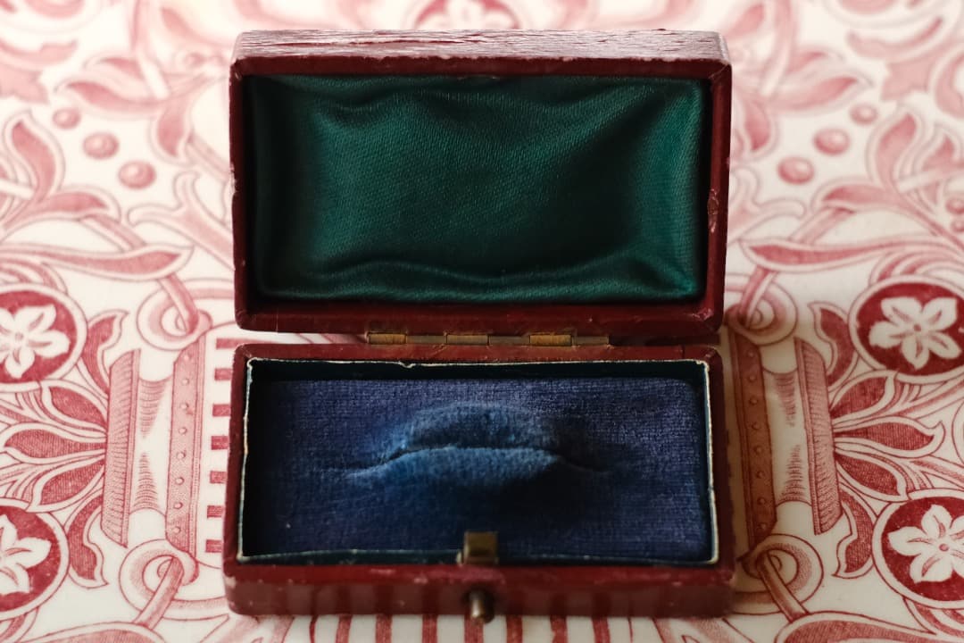 イギリスアンティーク｜ジュエリーボックス（33）