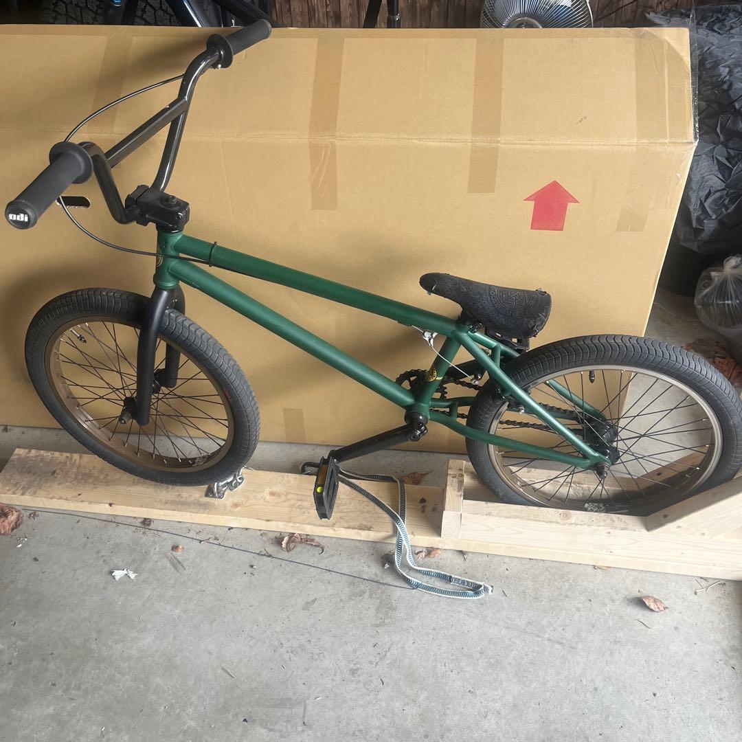 引き取り限定 Fitbikeco TRL2 20インチBMX アーミーグリーン