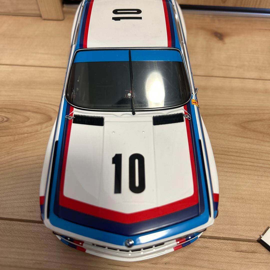 AUTOart  3.0 CSL 1:18 オートアート