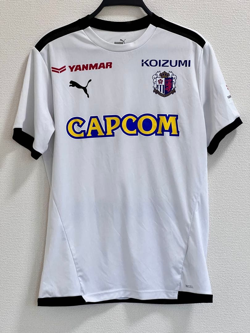 2024年セレッソ大阪プーマトレーニングマッチウェア