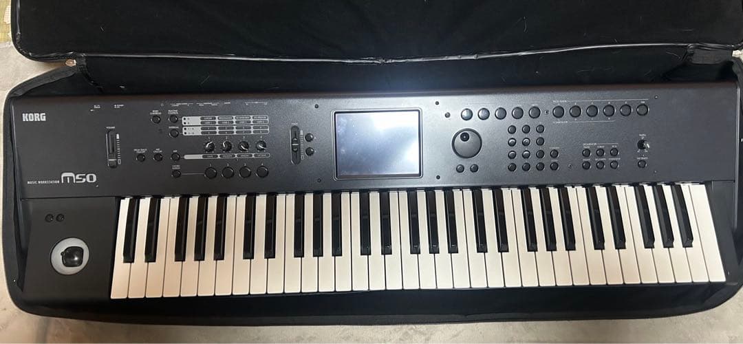 KORG M50-61 キーボード　シンセサイザー 61鍵 ソフトケース付属