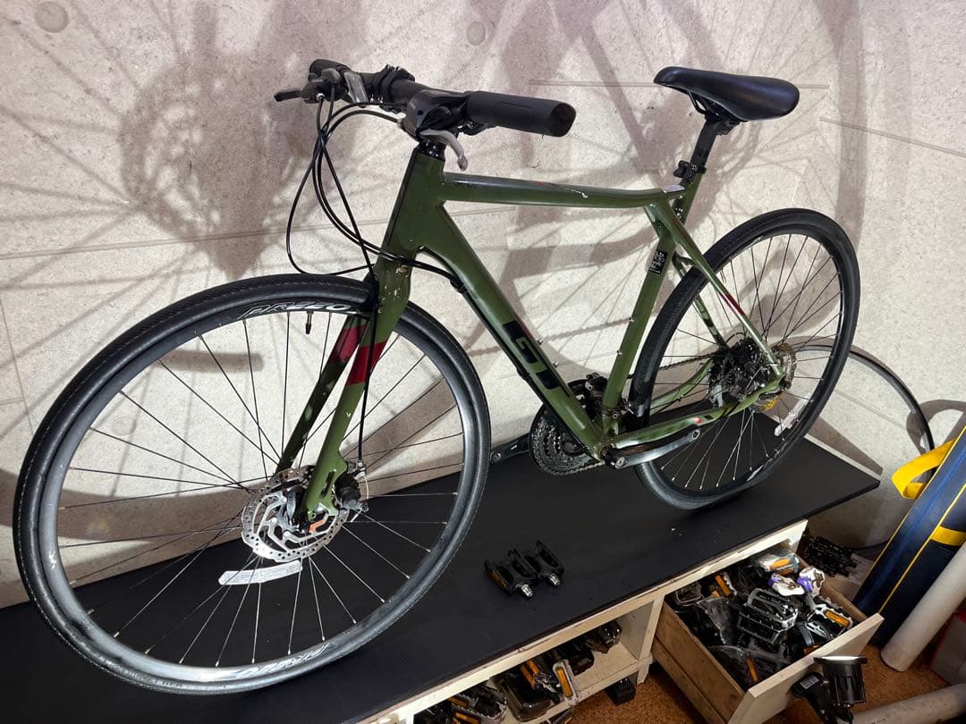 GT COMP GRADE ディスク クロスバイク