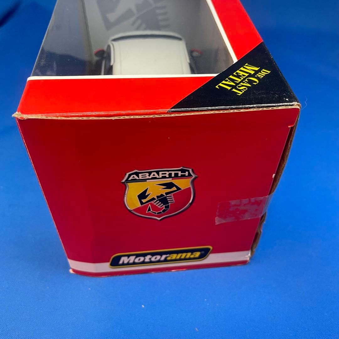 値下げ！1/24 ミニカー　アバルト純正GRANDE PUNTO