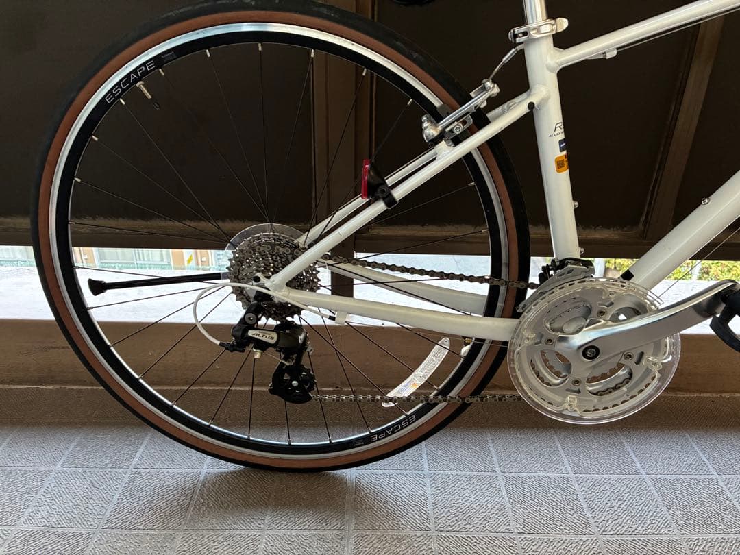 クロスバイク　Liv ESCAPE R3 W