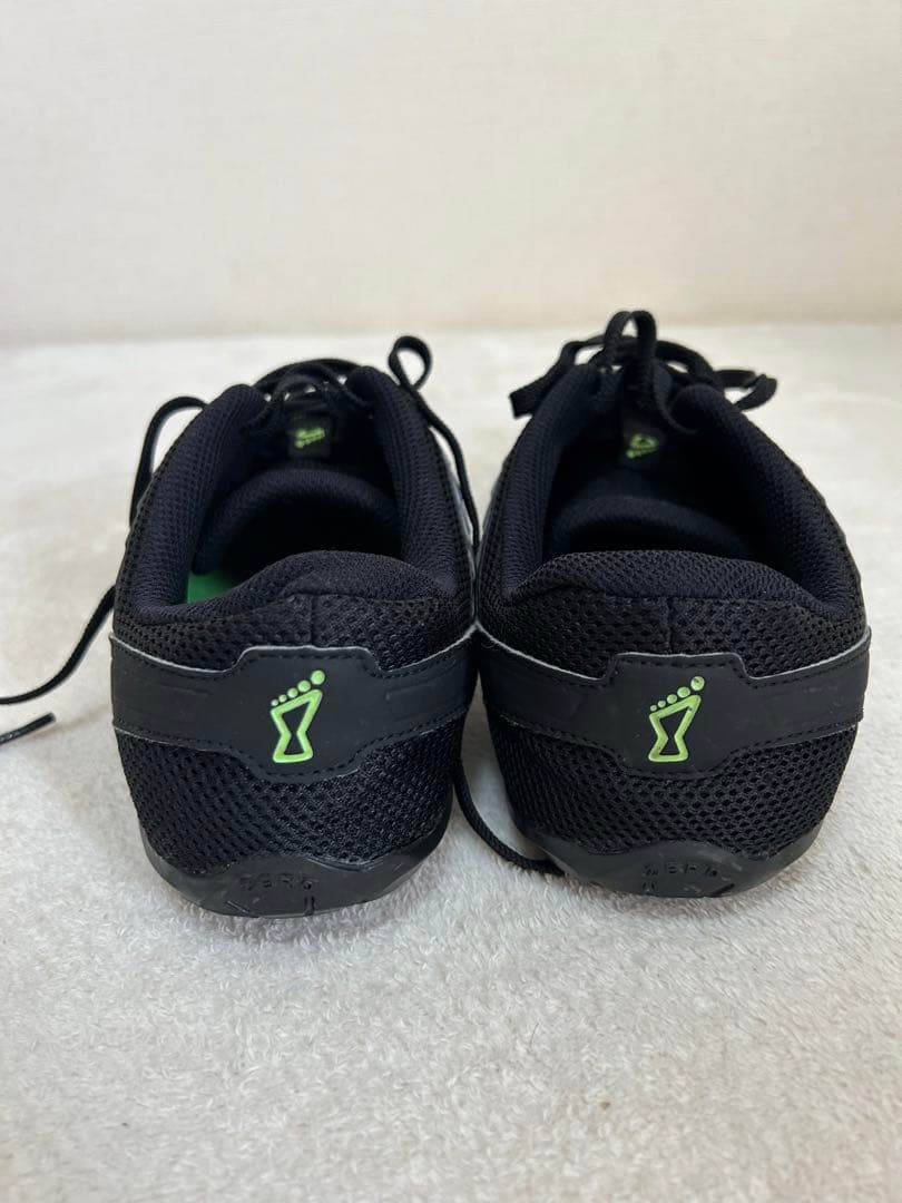 inov8 イノヴェイト　bare xf 235 27センチ　トレーニング