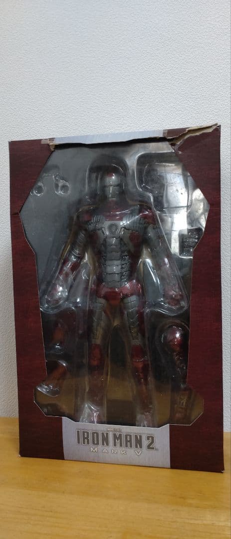 アイアンマン2 マーク5 フィギュア　ホットトイズ