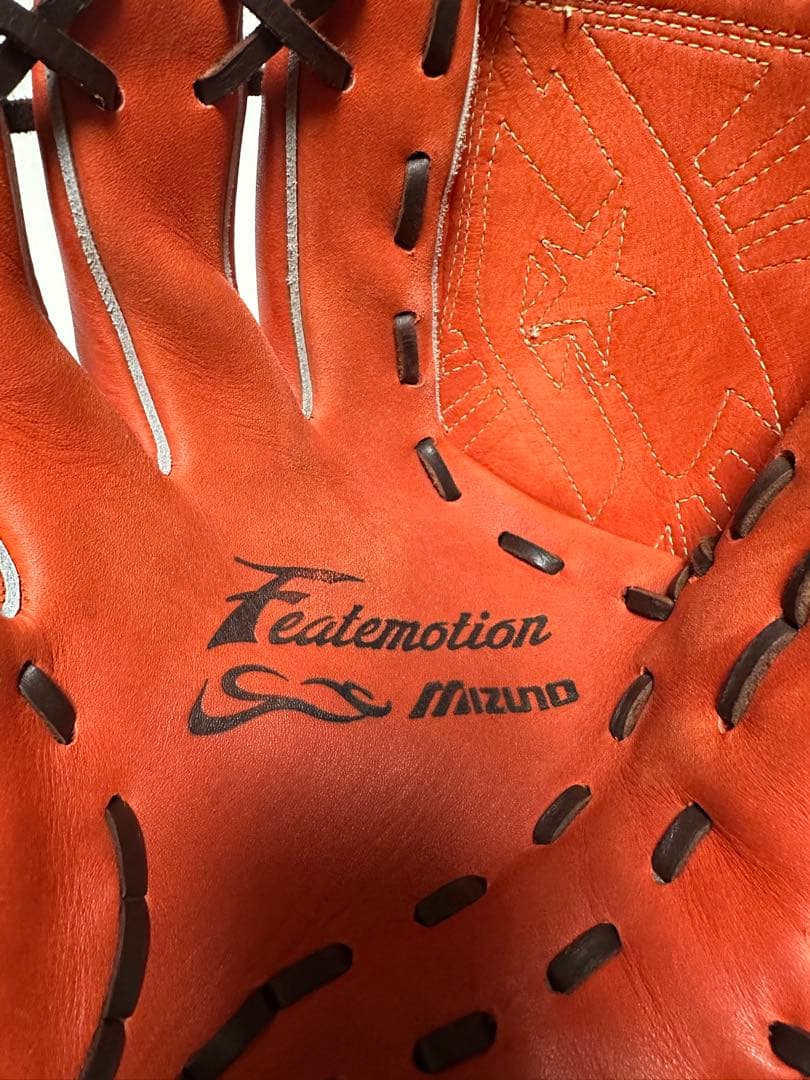 【最終値下げ】Mizuno Featemotion 左グローブ　投手用