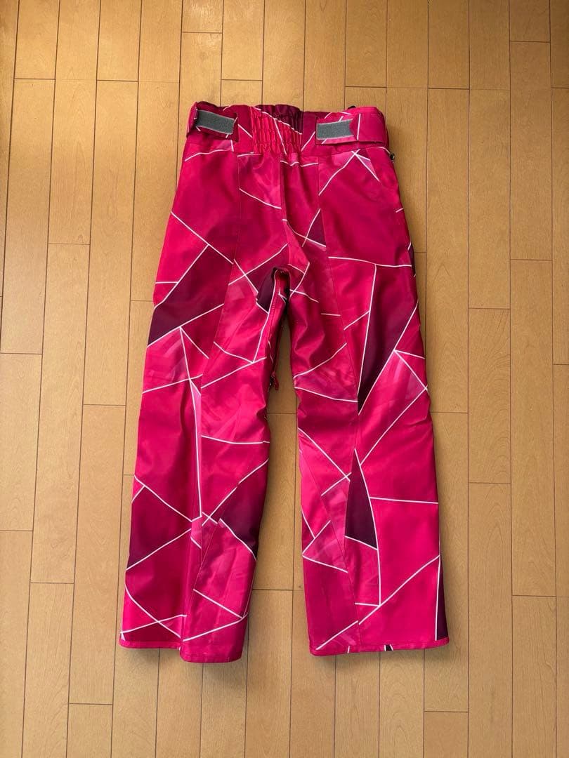 ピンク ジオメトリック スキーウエア