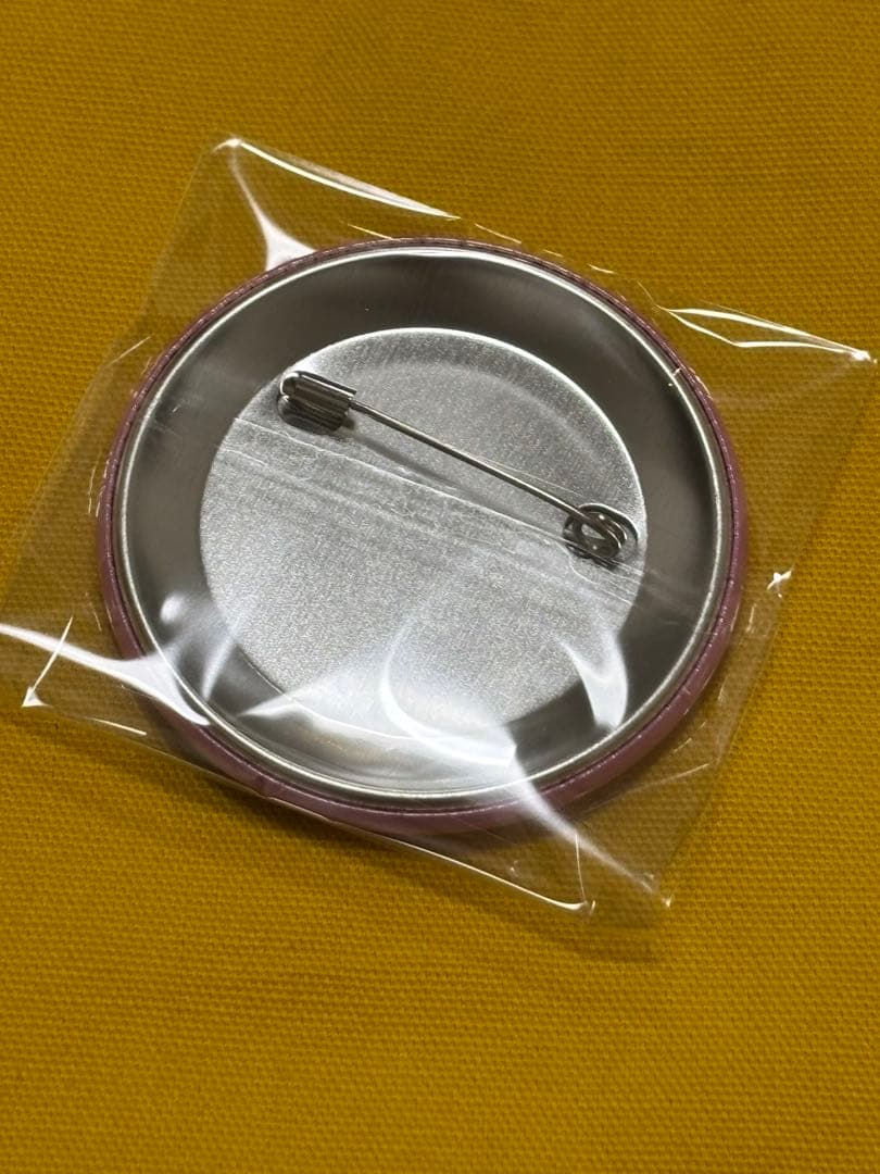 コナン　缶バッジ　毛利蘭　希少　レア