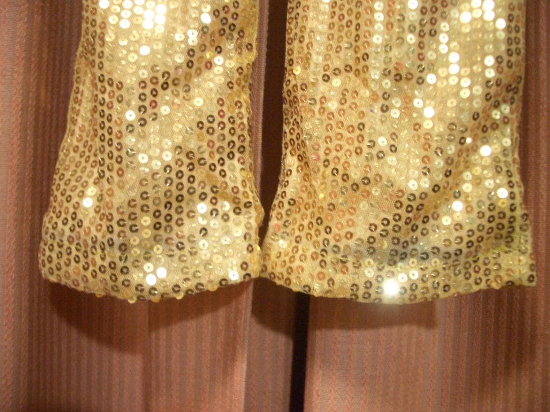 5人分セット　ゴールド　スパンコールつなぎ & BIGサングラス付アフロウィッグ