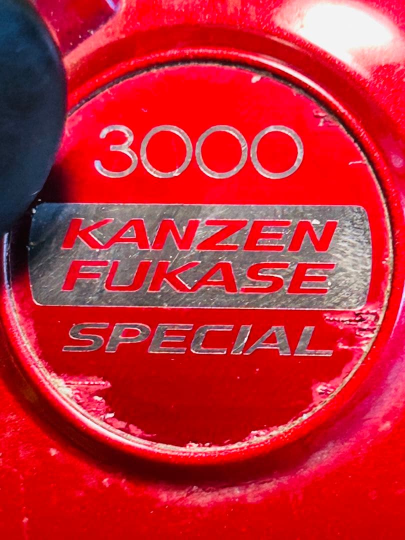 デジタル表示付き電動リール 赤/黒 SHIMANO 3000 ジャンク