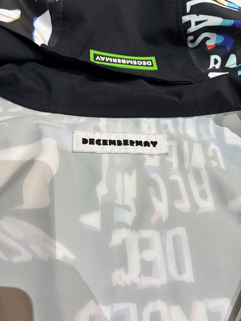 ディッセンバーメイ　DECEMBERMAY