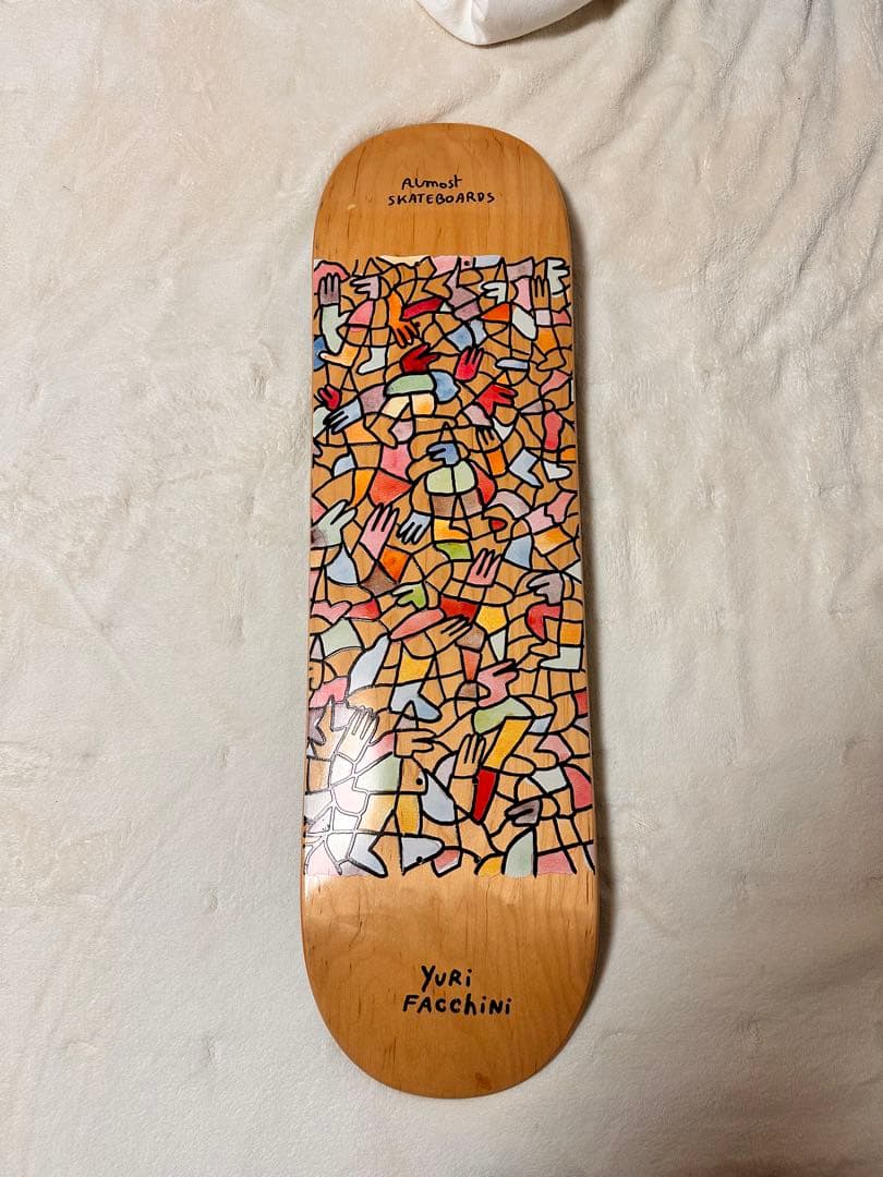 Almost Yuri Facchini デッキ 8.5インチ