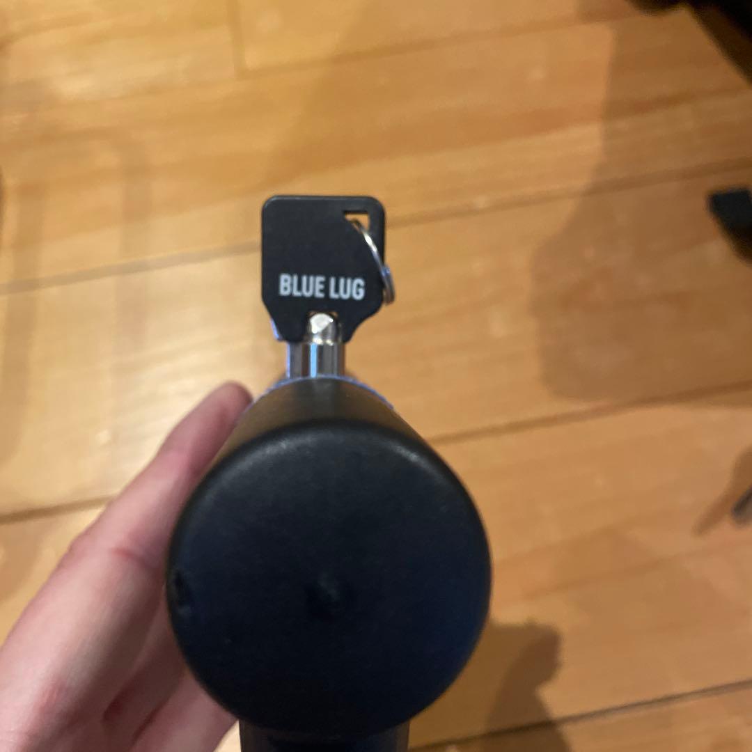 PDW自転車用フロントバスケット　ブルーラグ鍵付　本日特価