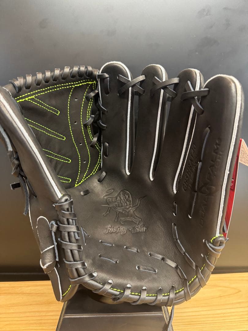 超高級品！ローリングス 硬式用グローブ 投手用 定価46,200円税込