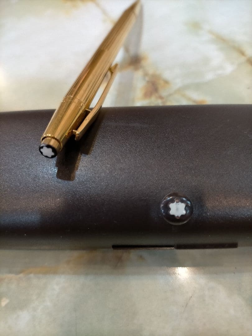 モンブランボールペン替芯付き大幅値下げ