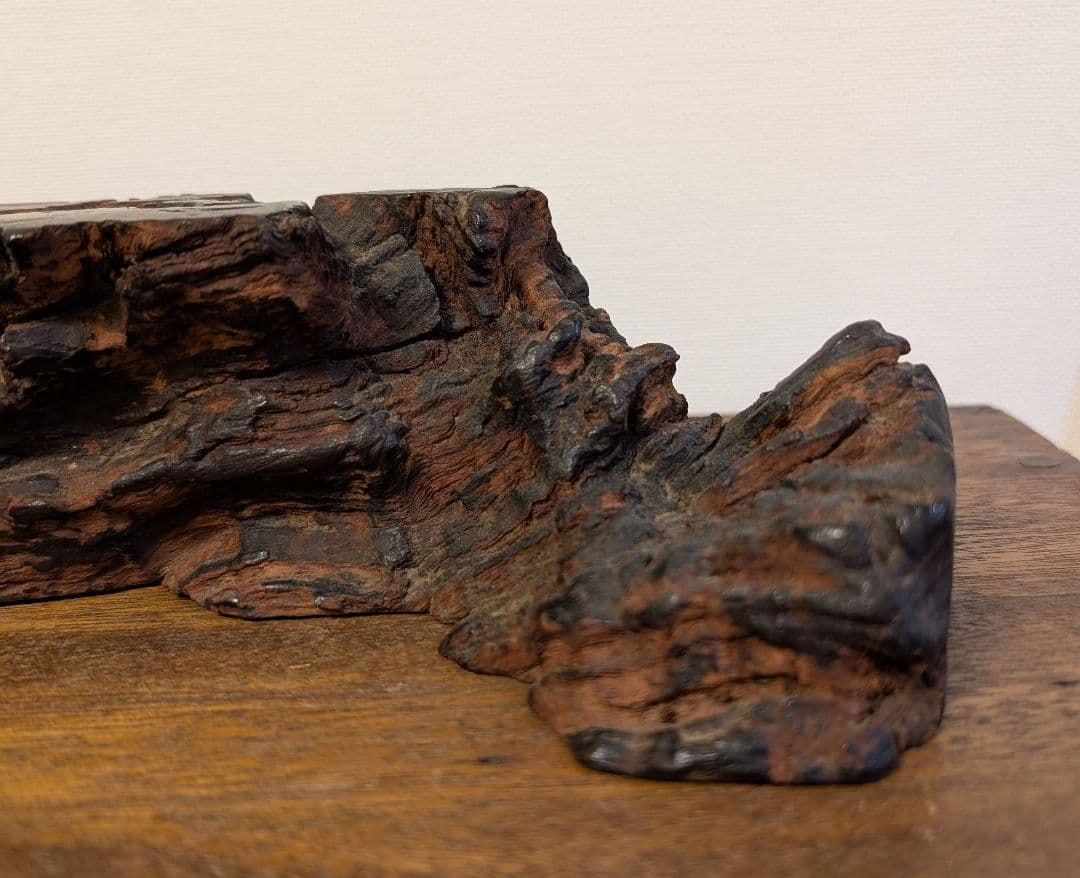 枯木　古木　木製仏像台 黒漆塗り　波濤彫刻　古美術　骨董