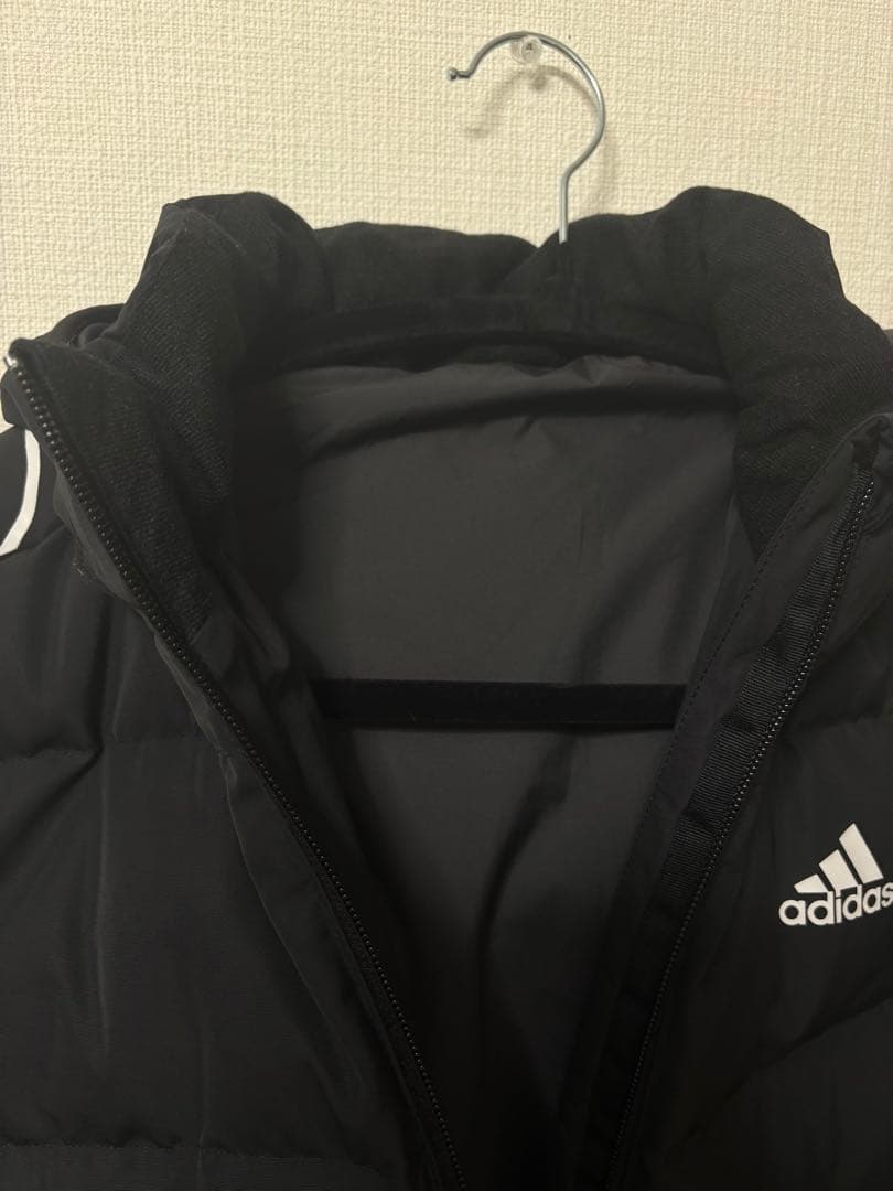 adidas ベンチコート ブラック　子供用 152㎝