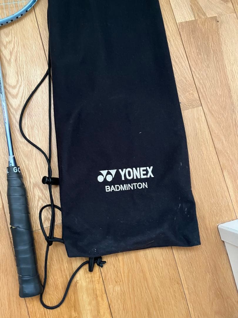 バドミントンラケット右4本セットヨネックス