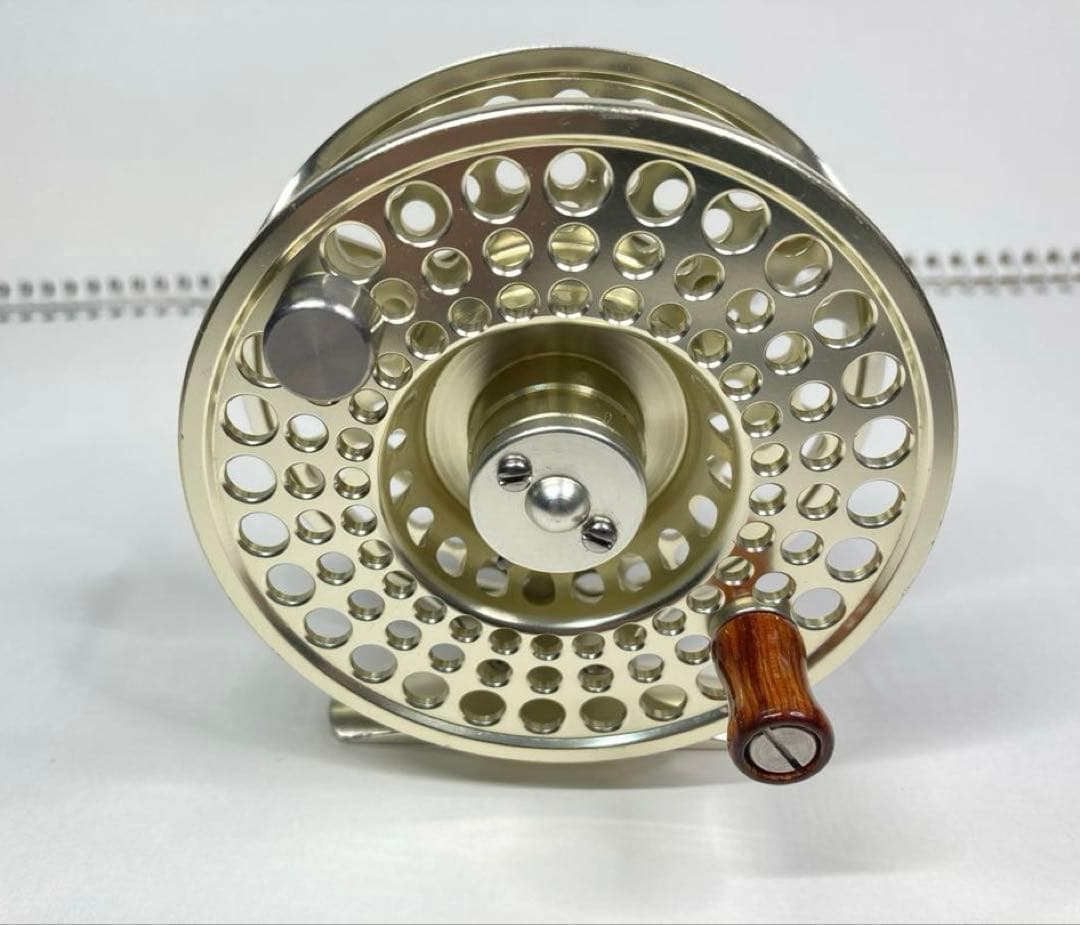 LOCHMOR LA 5/6. ダイワ ロッホモア LA 5/6