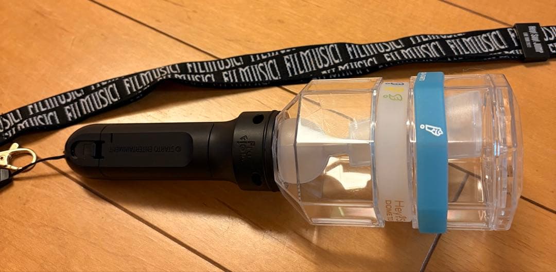 Hey! Say! JUMP ペンライト h+（ネックストラップ、バンド付き）