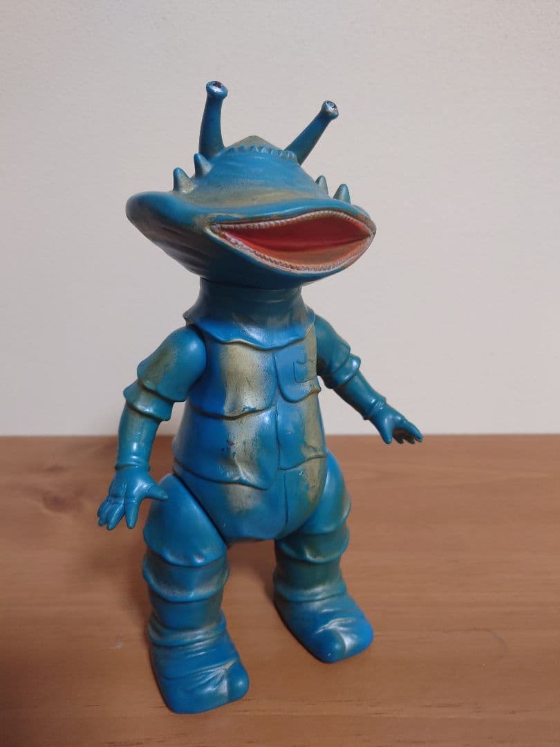 【当時もの】マルサン　ソフビ　カネゴン　ウルトラQ 記銘有り