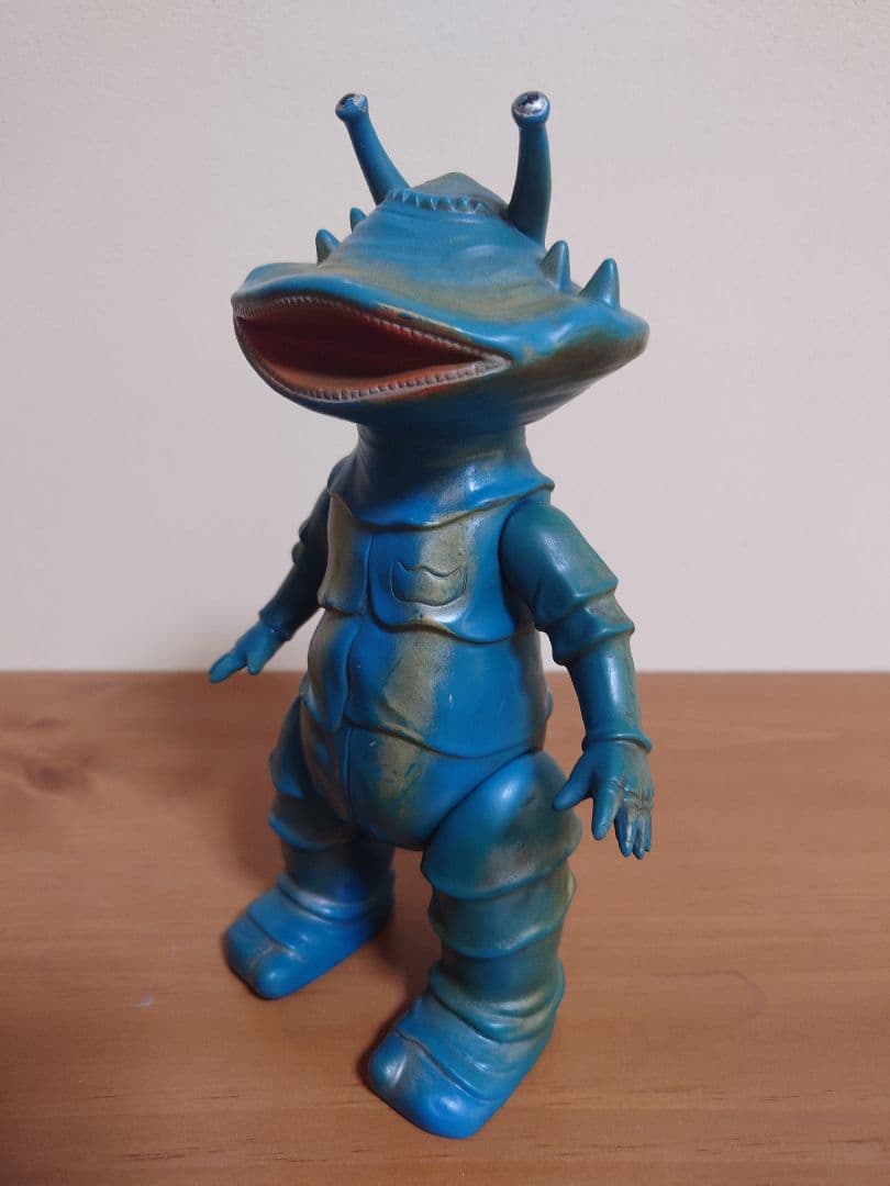 【当時もの】マルサン　ソフビ　カネゴン　ウルトラQ 記銘有り