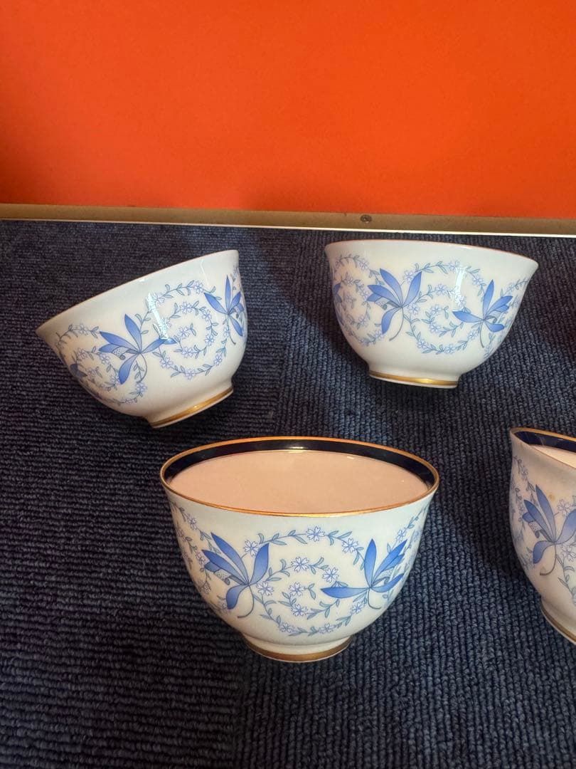 2036  香蘭社 蘭花唐草 湯呑 5客　金彩　未使用