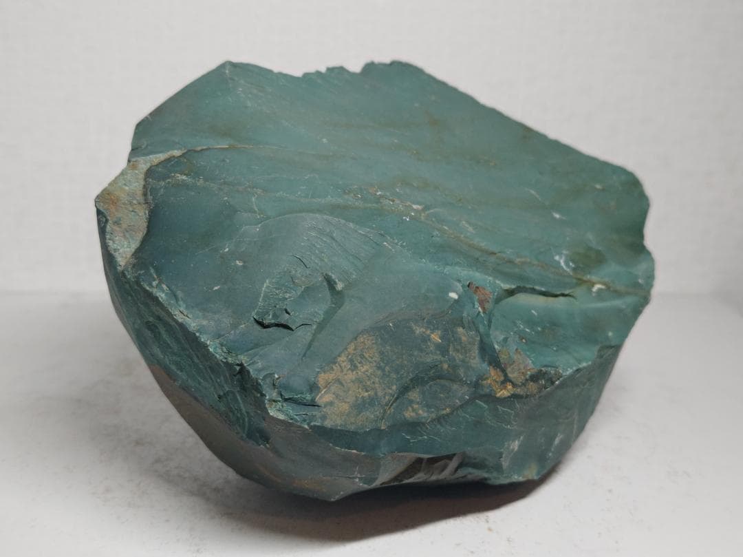 出雲石 4.3kg 碧玉 青瑪瑙 原石 鑑賞石 自然石 誕生石 鉱物 鉱石 水石