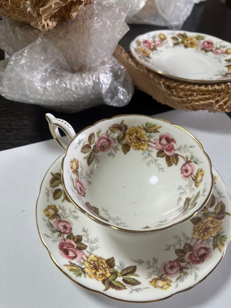 コールポート　アンティーク　ティーセット　5つ　カップアンドソーサー　セット