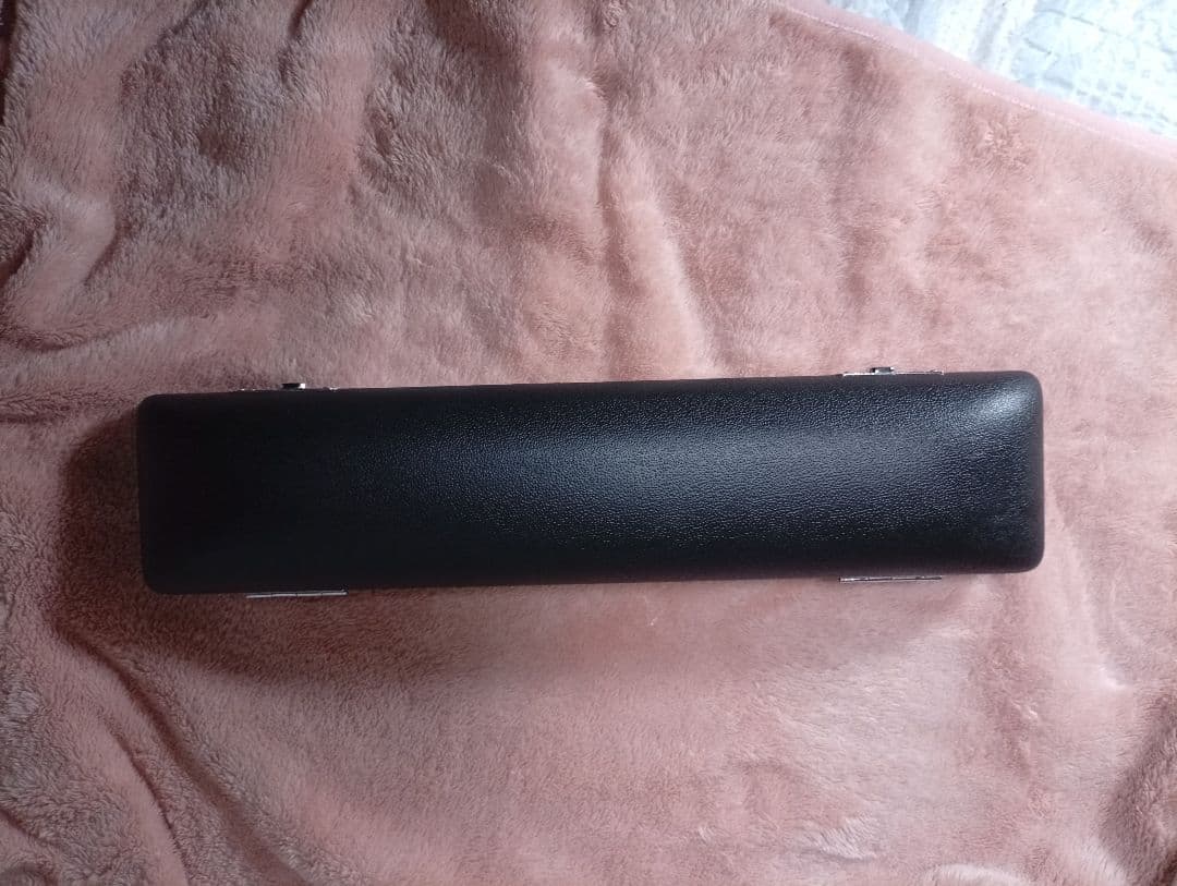 ヤマハ フルート YFL211 本体 ケース付き　Eメカ搭載