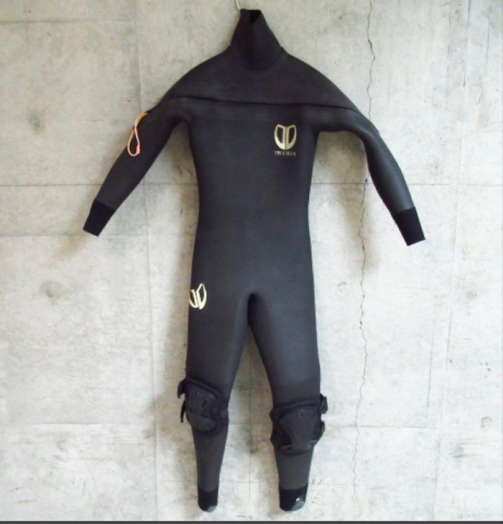 trueblue ウエットスーツ