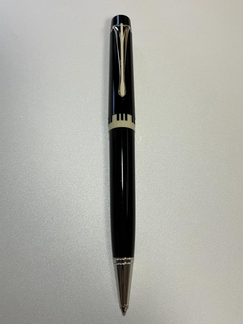 モンブランボールペン　ヘルベルト・フォン・カラヤン　2003年限定