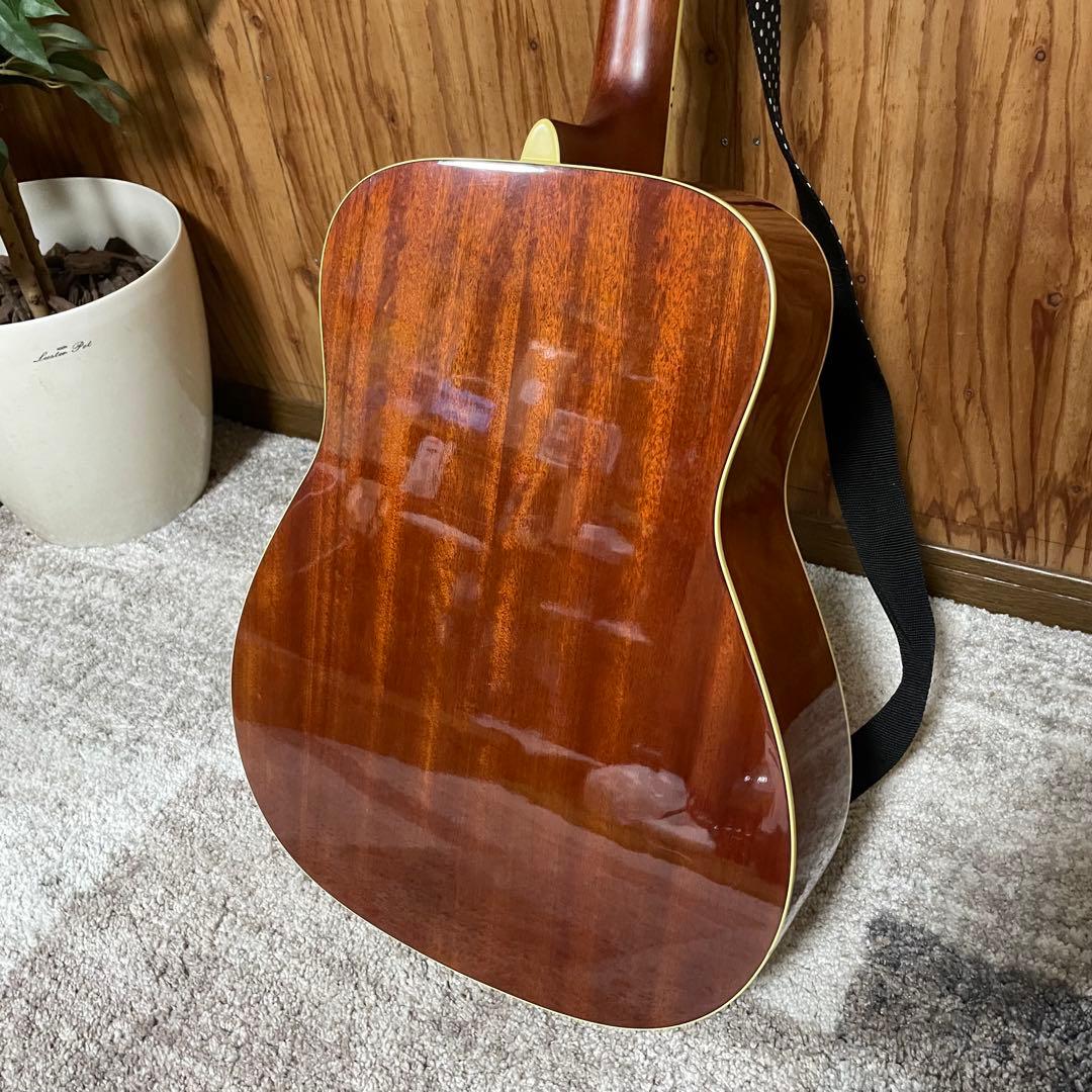 都内23区送料無料✨YAMAHA✨ アコースティックギターFG720Sケース付き
