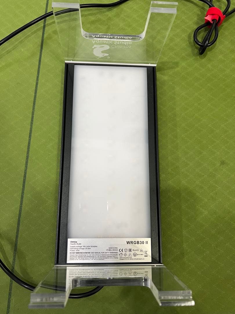 10周年モデル Chihiros WRGB2 30 シェード・アクリルスタンド付