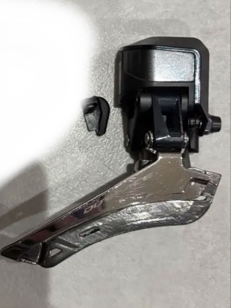 r9150 フロントディレーラー　r8050 リアディレーラー　TNI