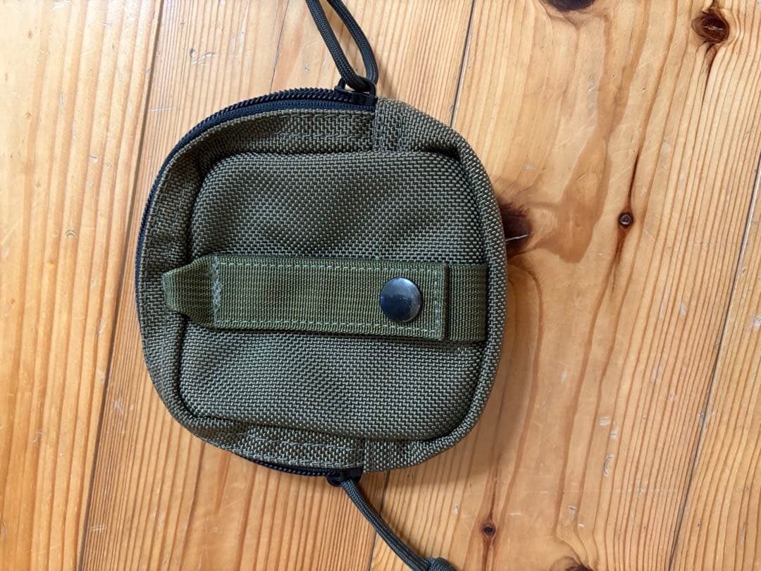 ブリーフィング 20周年記念 ハンディポーチ CRAZYマルチカラー